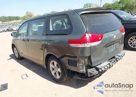 2013 Toyota Sienna from USA, damaged, VIN 5TDZK3DC2DS325596